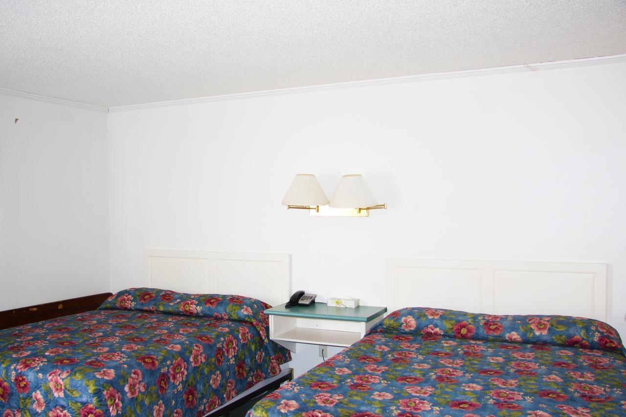 Springs Motor Inn Wainwright Zewnętrze zdjęcie